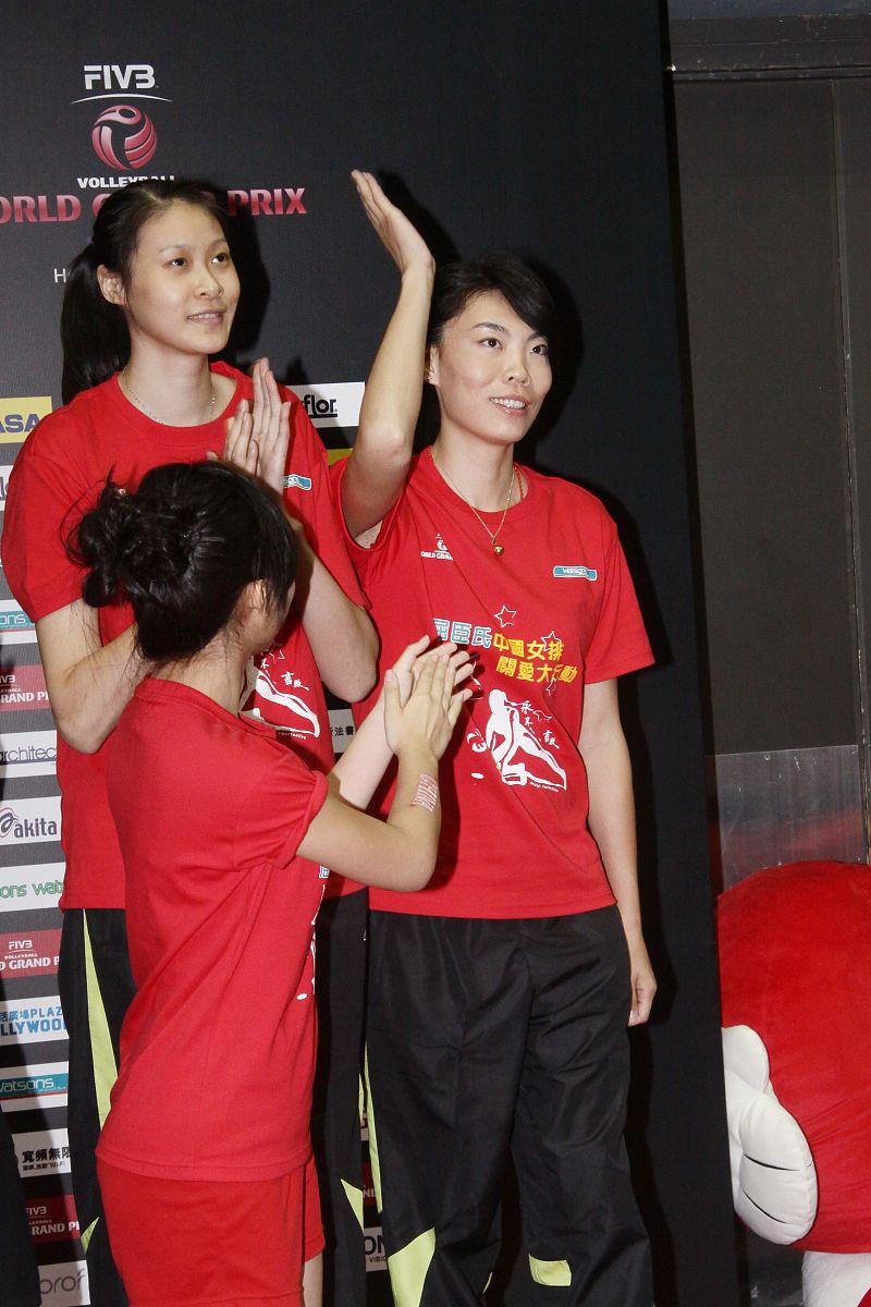  击剑附加赛焦点战：燕山迅豹队强势横扫辽东巨龙队，新星闪耀。临场应变见真章