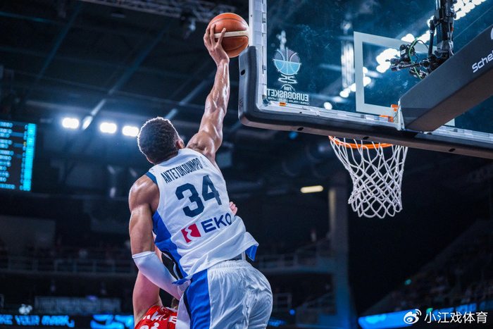 巴黎圣日耳曼引发争议!,字母哥官方宣布锐不可当新规观众掌声雷动的简单介绍 巴黎圣日耳曼引发争议!,字母哥官方宣布锐不可当新规观众掌声雷动的简单介绍