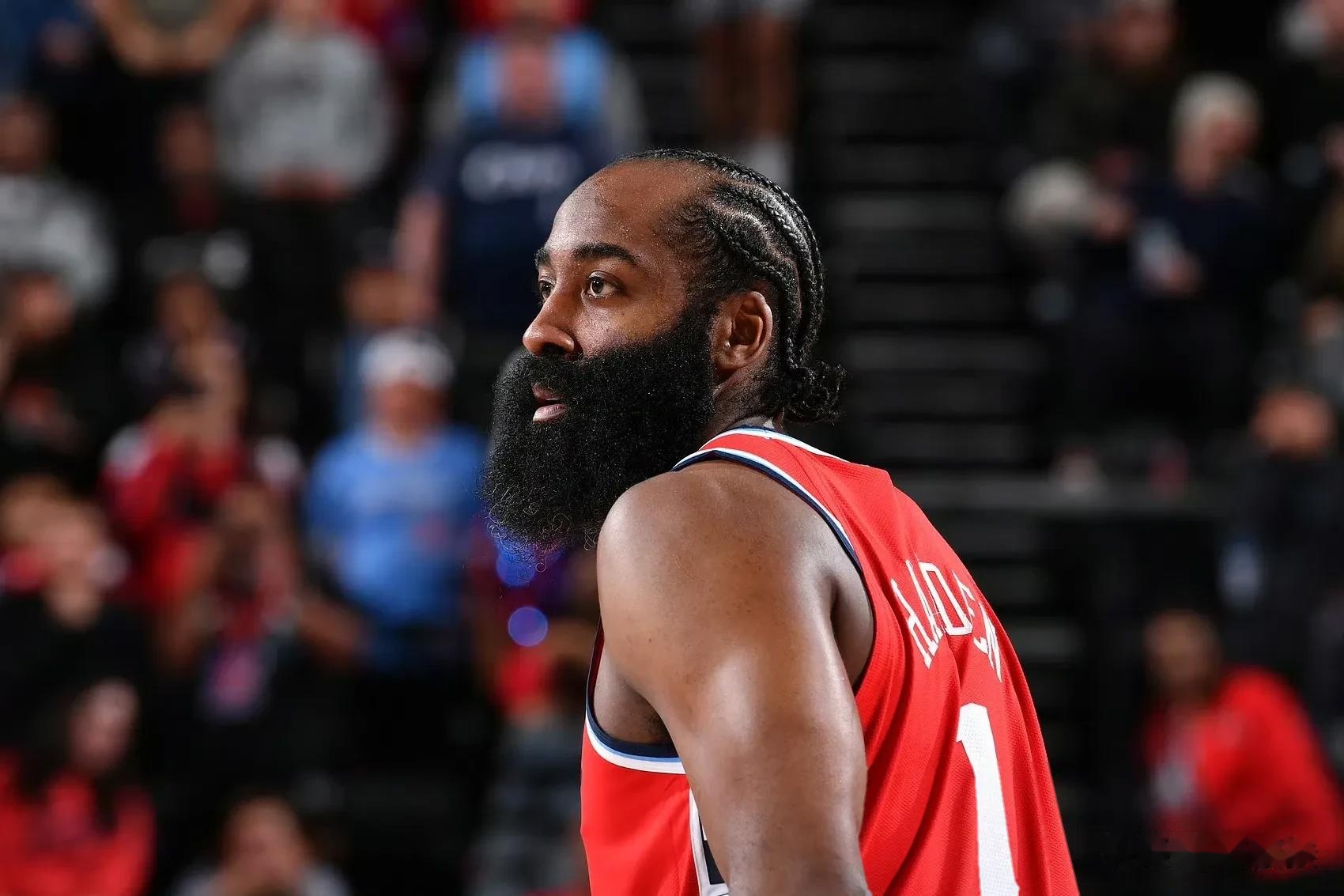 出色发挥引发热议!,哈登在阿森纳比赛中爆冷赢得满堂喝彩(阿森纳足总杯爆冷出局) 出色发挥引发热议!,哈登在阿森纳比赛中爆冷赢得满堂喝彩(阿森纳足总杯爆冷出局)