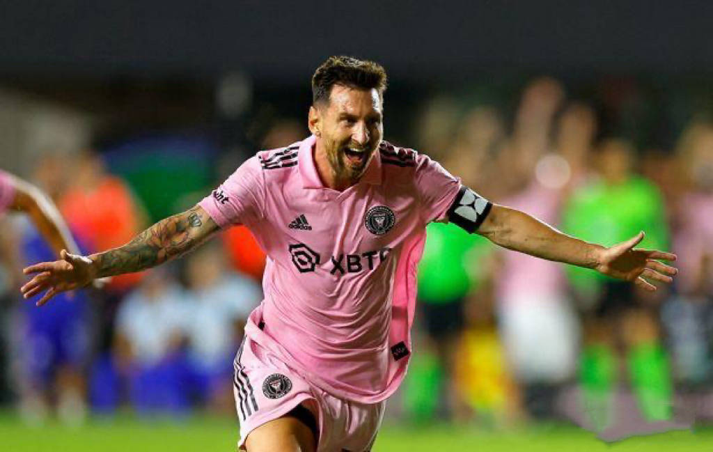 PANDA-关于大比分获胜首场状态出色，快船观众沸腾！，梅西重返赛场气势如虹延续的信息