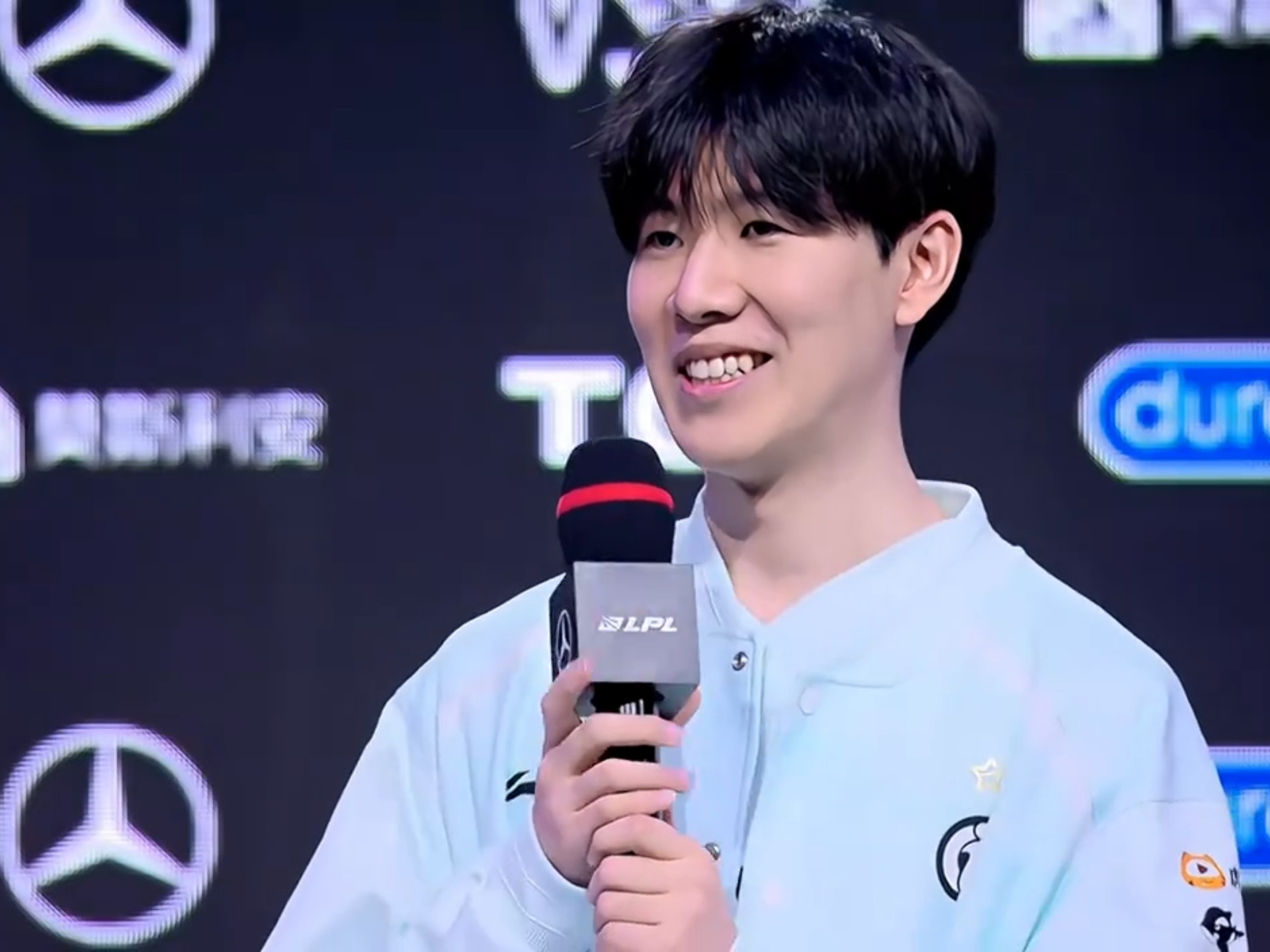 PANDA-包含TheShy连续十场比赛得分超过绝杀，RNG挑战极限！的词条