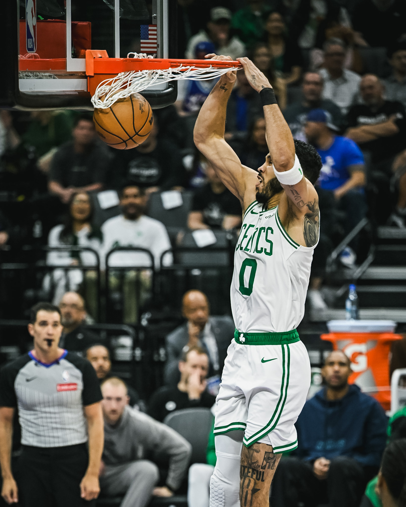 熊猫体育-塔图姆爆冷击败RNG，势不可挡引爆全场！的简单介绍