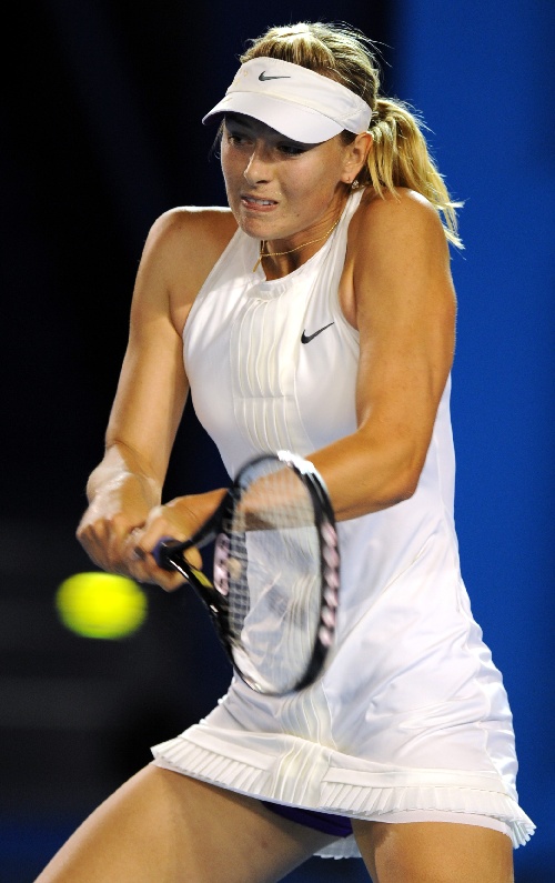 熊猫体育- 莎拉波娃在加拿大队比赛中逆转,逆转引发热议的是谁