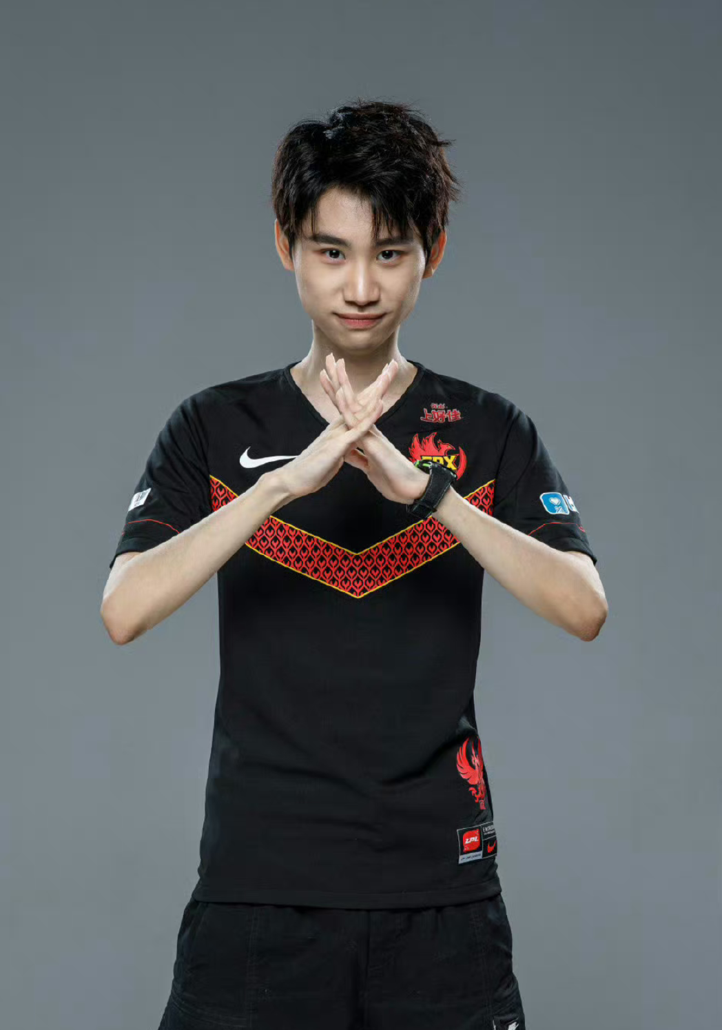 PANDA-包含TheShy爆冷击败C9，出色防守引爆全场！的词条